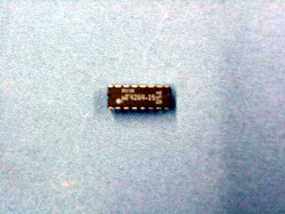 DRAM memory chip
